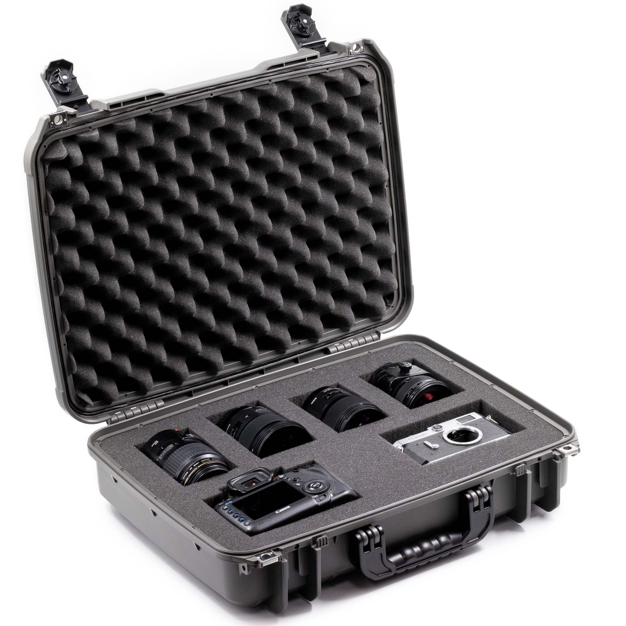 Seahorse 710 Hard Shell Protective Case / Best Lockable Hard Case