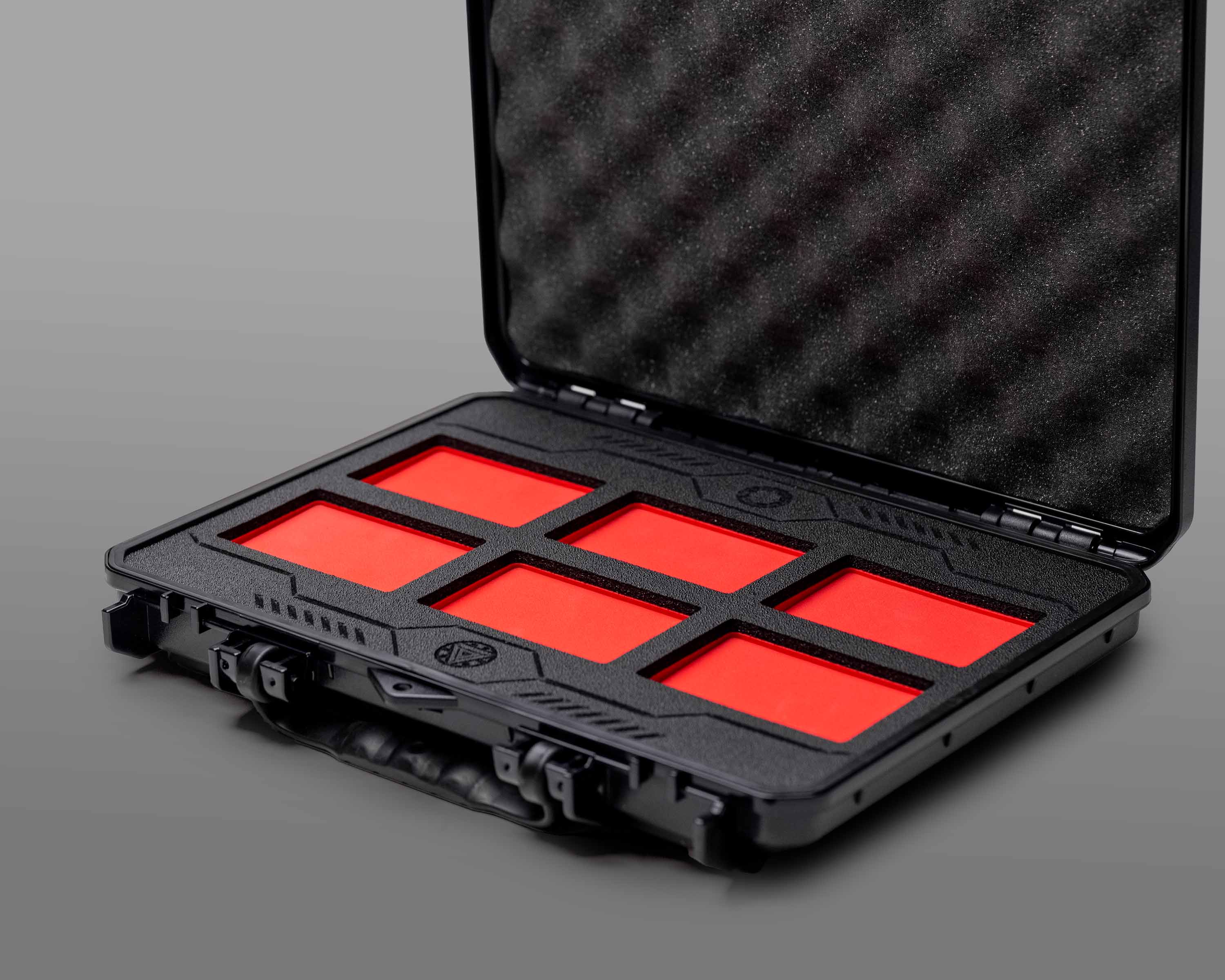 Custom_Case_Highlihgt_1.jpg